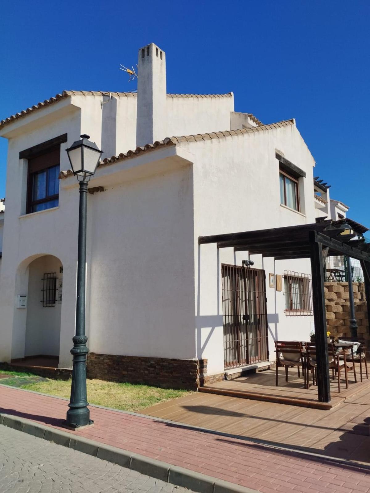 Suite En Sierramagna, Piscina Abierta El Ronquillo Esterno foto